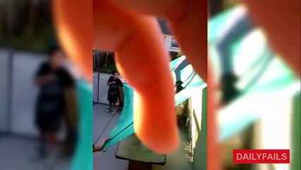 Funny Girls fails - Very funny videos 2017