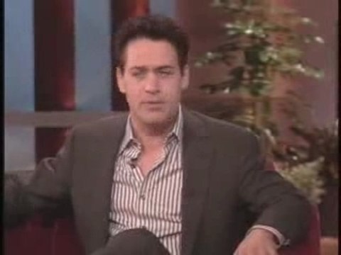 T.R. Knight @ Ellen DeGeneres 09/27/07 'Dating And Life'