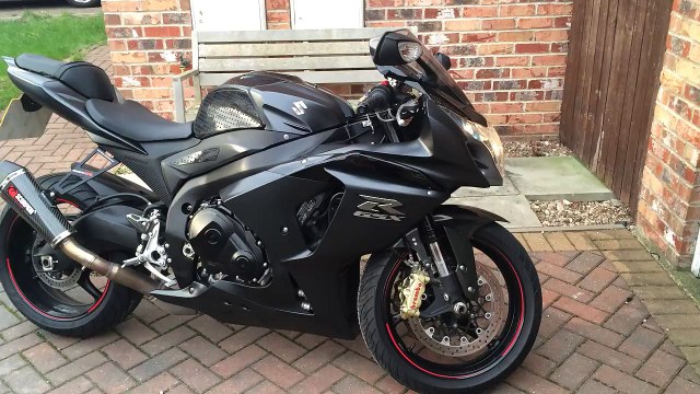 Suzuki GSXR 1000 L2 2012 Scorpion Single Exhaust Part 1