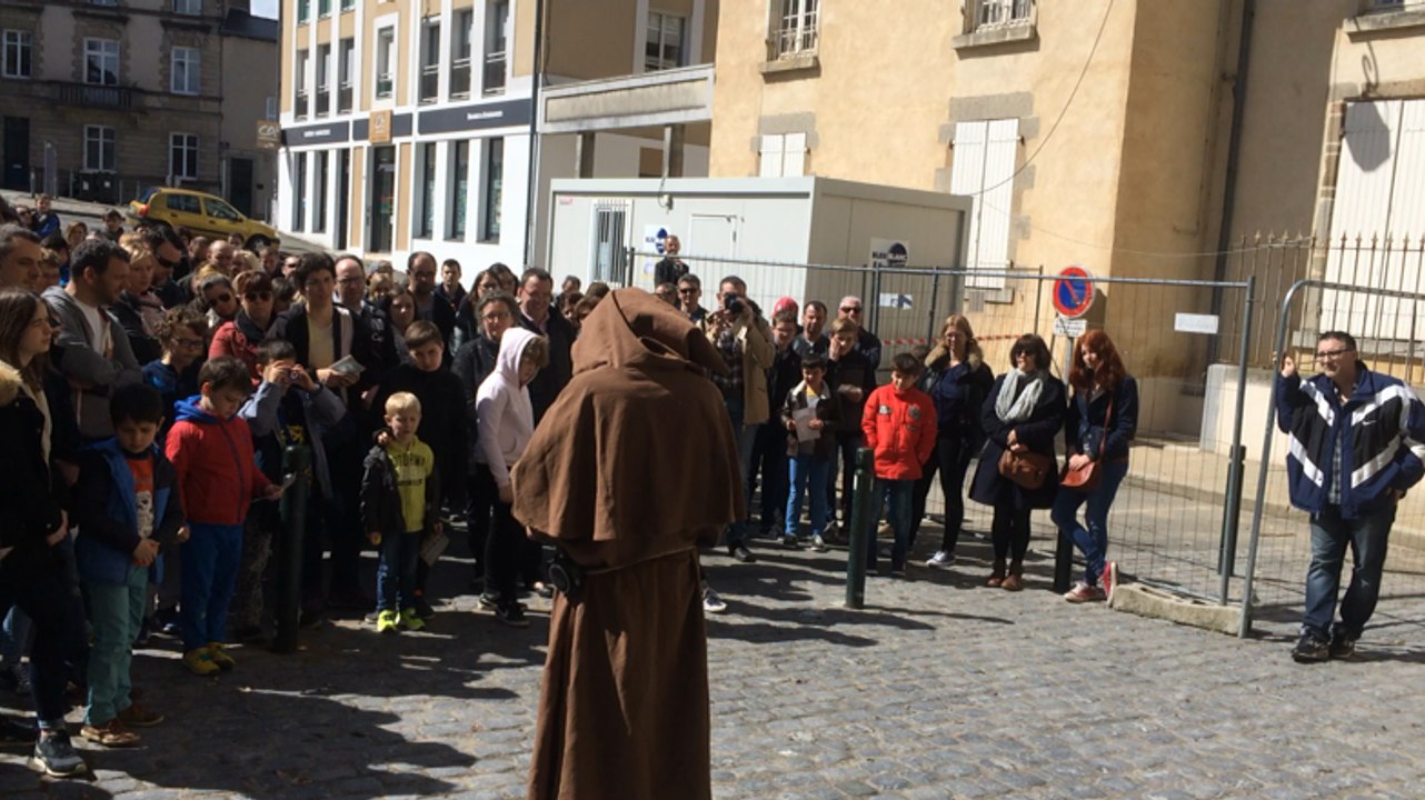 Meurtre à la cour