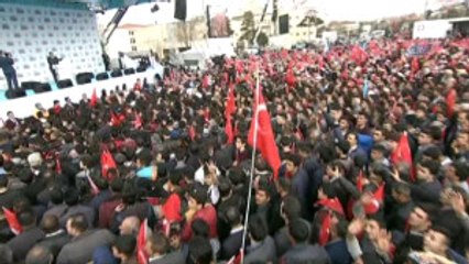 Başbakan Yıldırım, "Chp Tek Adam Görmek İstiyorsa Aynaya Baksın"