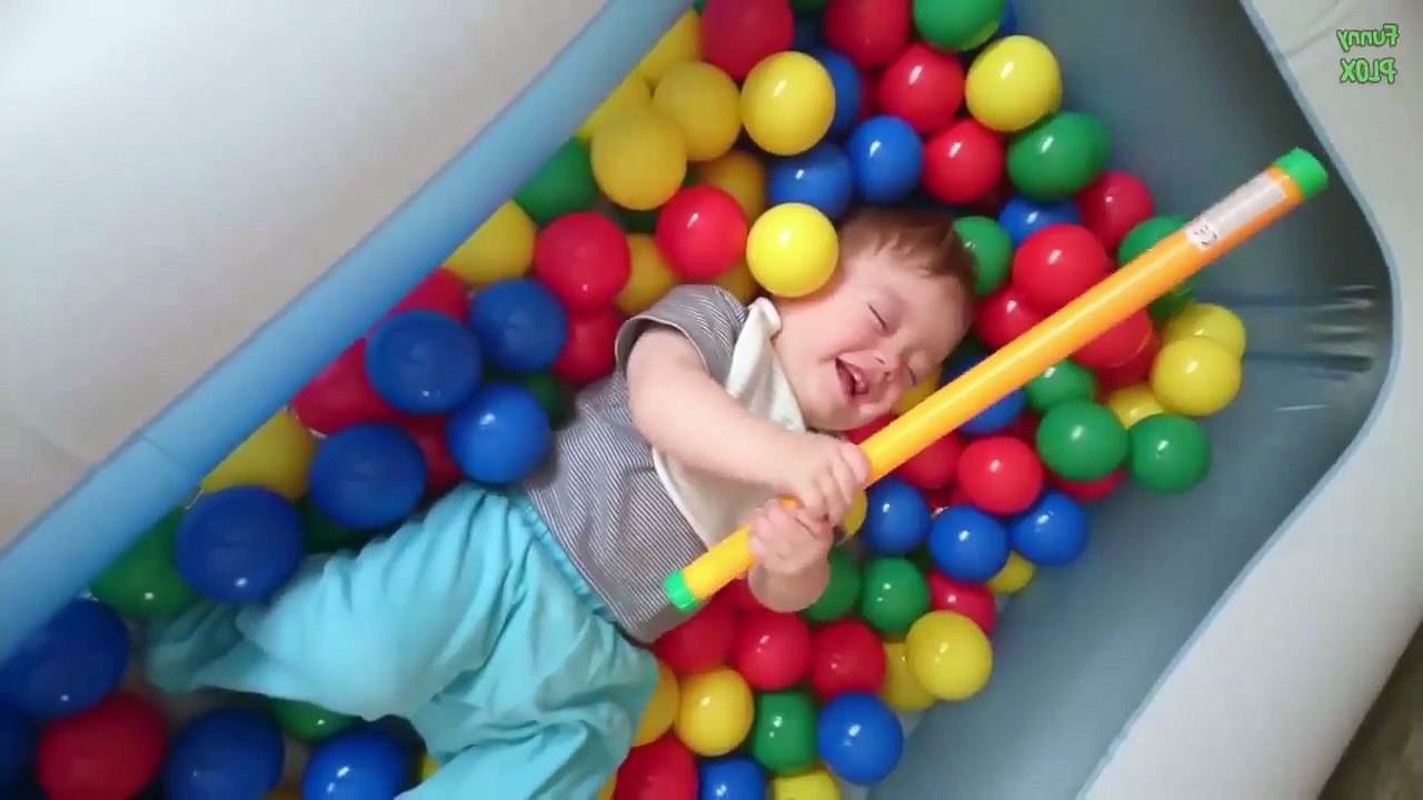 Funny Kids  Try Not To Laugh Challenge Funny Kids Compilation 2017 - Funniest Kids Videos