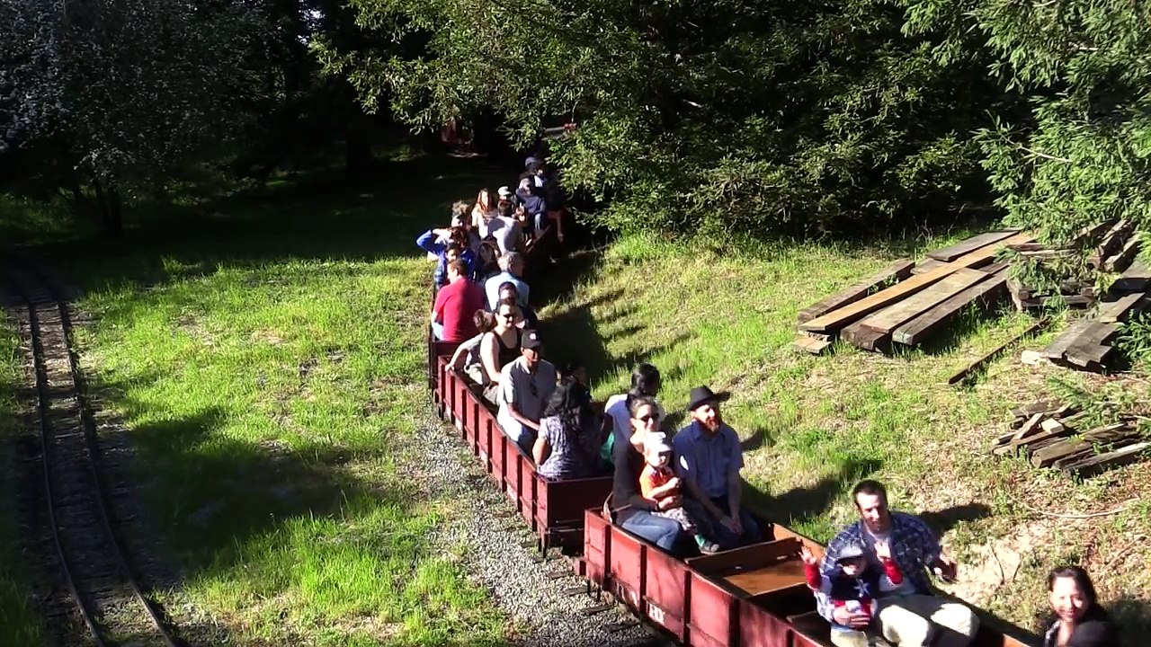 Preview - SURPRISE Galore 3-31-17-I3urKYBOv_0