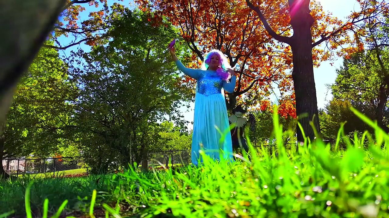 NERF WAR - Superheroes In Real Life - Spiderman - Spider-man - Marvel IRL-Ebosu_R85TQ