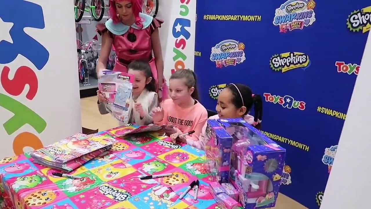 Shopkins Season 7 Party At Toys R Us - Meet And Greet - Surprisasde Toys For Fans _ Toys AndMe