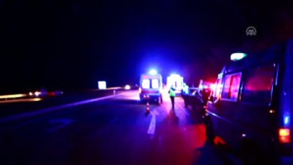 Otobüs Şarampole Devrildi: 14 Yaralı