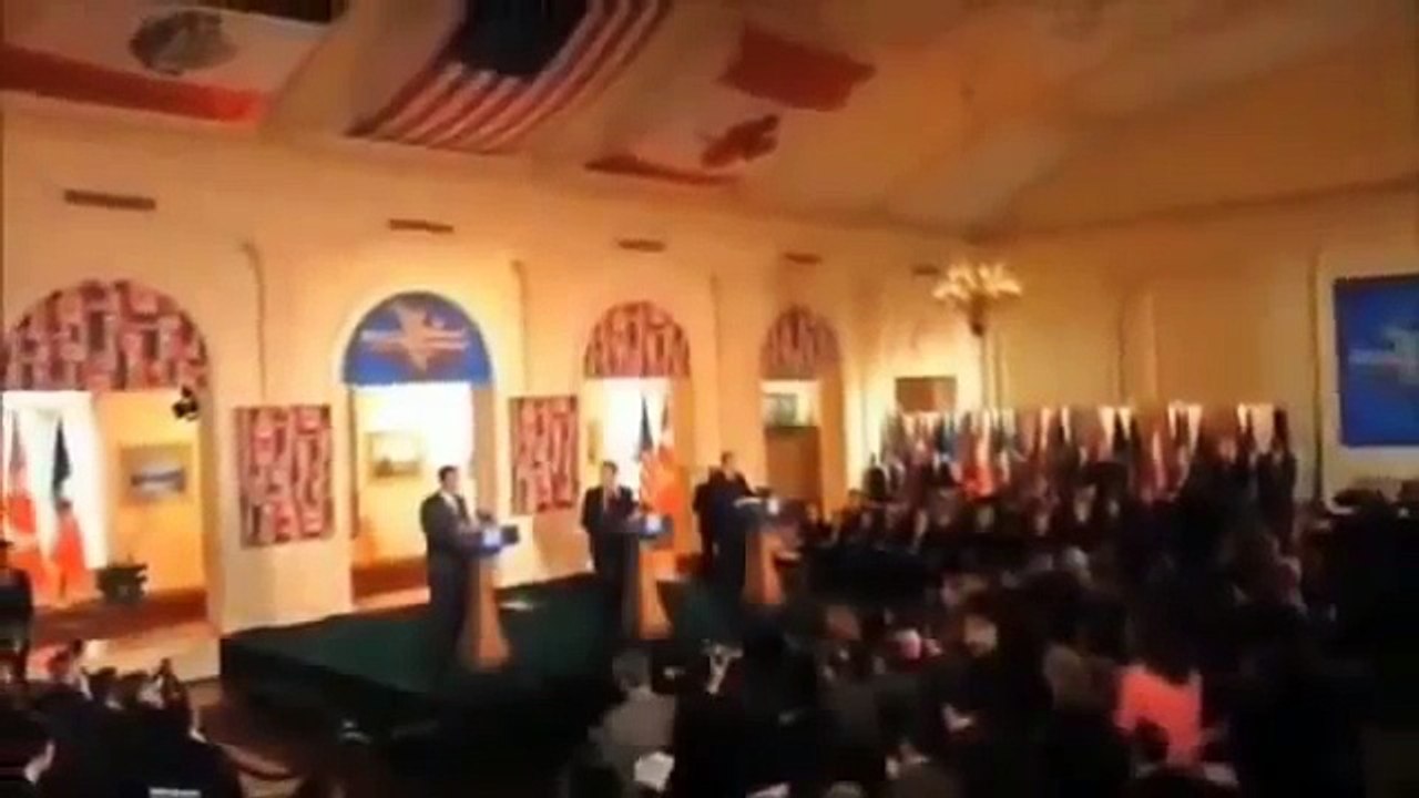 A Voir! Le meilleur film sur le Nouvel Ordre Mondial, les Illuminati et les Ovnis part 6/8