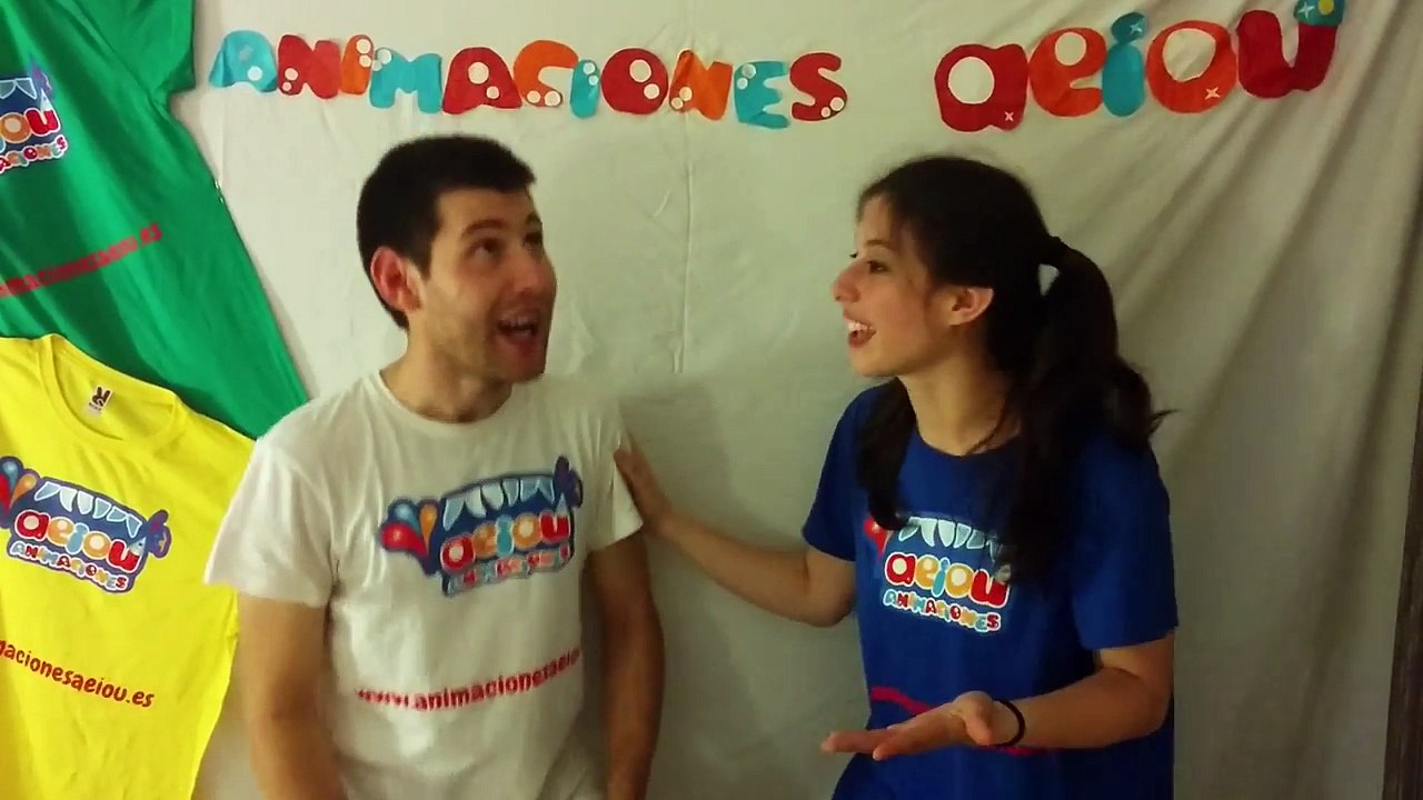 Juego para fiesta infantil: el lobo y la oveja