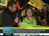Ecuatorianos afines a Lenin Moreno aplauden su ventaja en ballotage