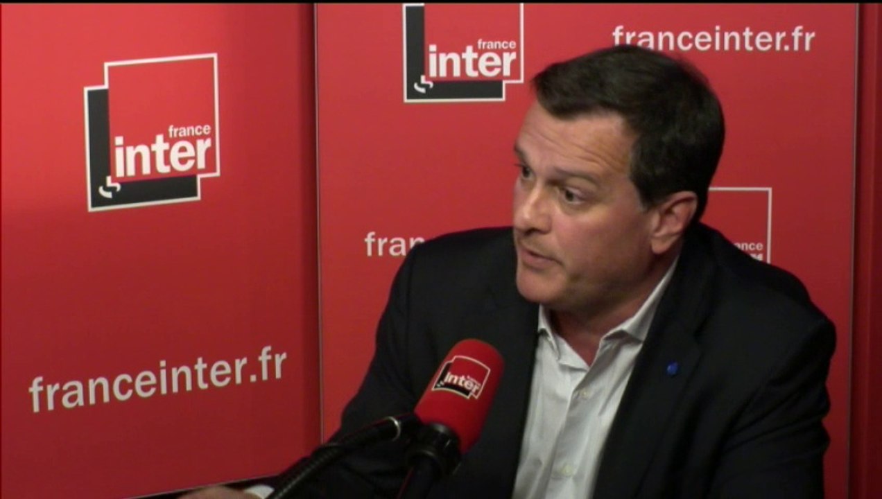 Louis Aliot : "Notre solitude est en quelque sorte une force, parce que nous ne ressemblons pas aux autres" (L'invité de 8h20)