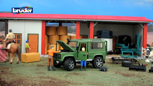 Land Rover Defender Station Wagon 02590 BRUDER Spielwaren scAbBsATJs