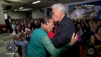 Roque, o diretor de auditório mais querido do Brasil, completa 80 anos