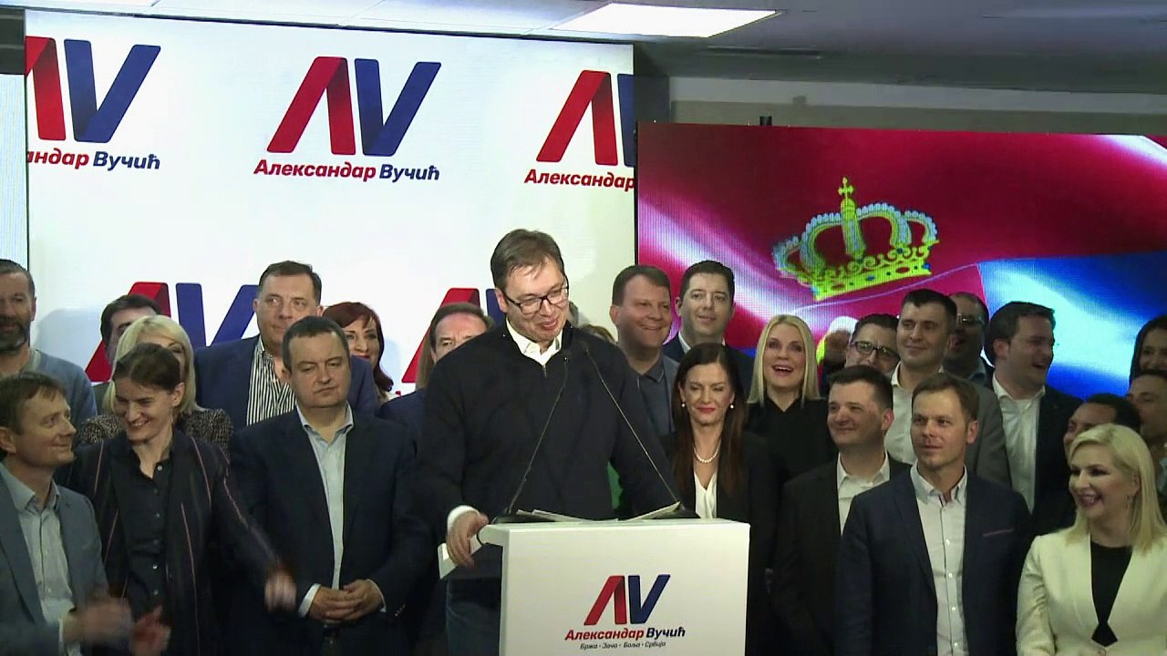 Triumph für Vučić bei Wahl in Serbien