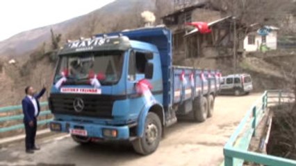 Şampiyon Boğasının Doğum Gününü Kutladı