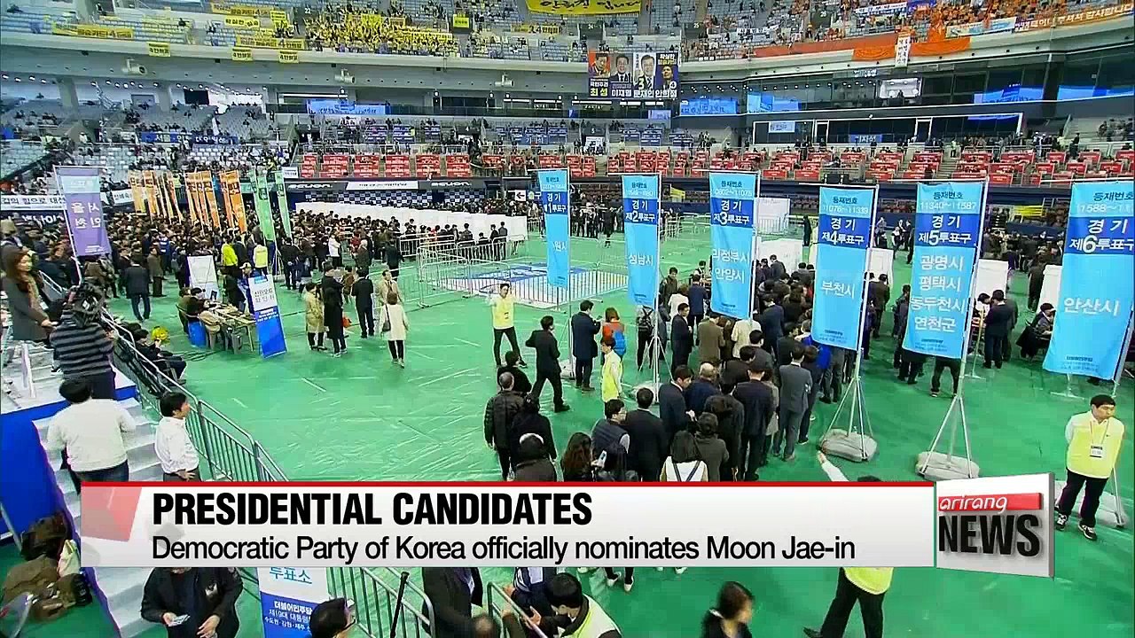 Moon Jae-in earns Democratic Party's official nomination as presidential candidate