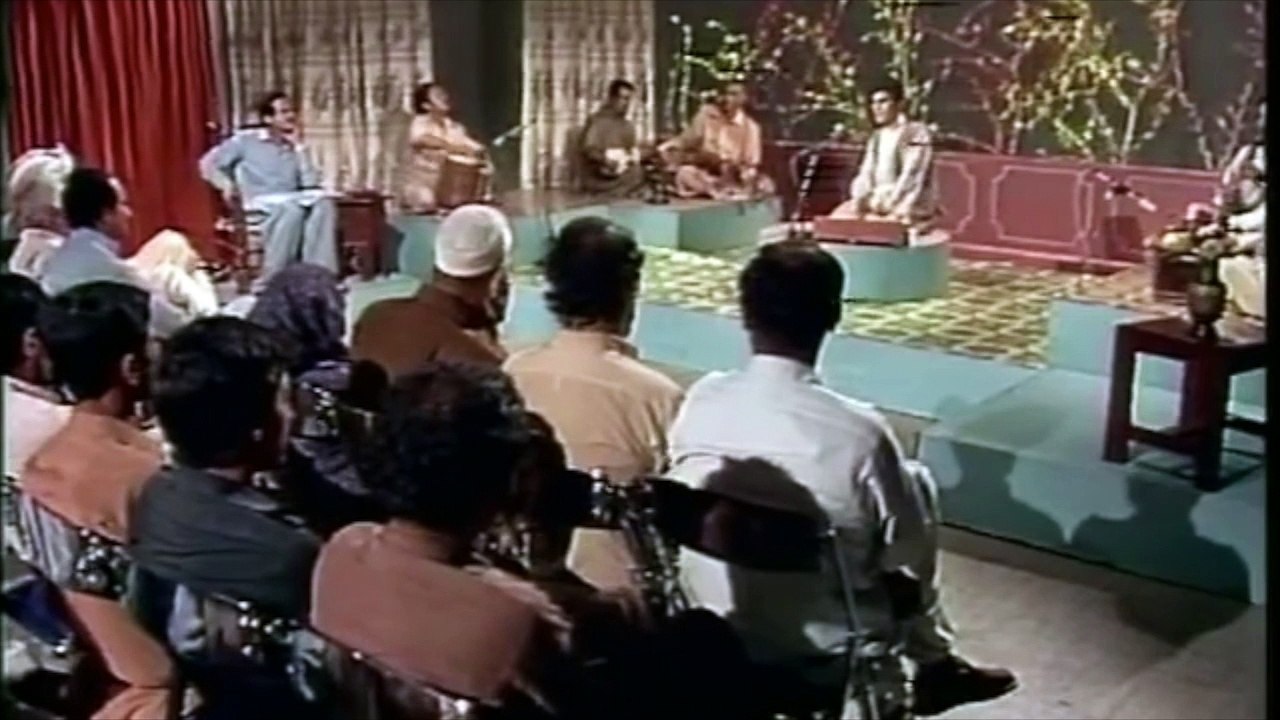 RAFIQ SHINWARAI - رفيق شينواری - راځه چې يوه جوړه کړو جونگړه په ځنگل کې