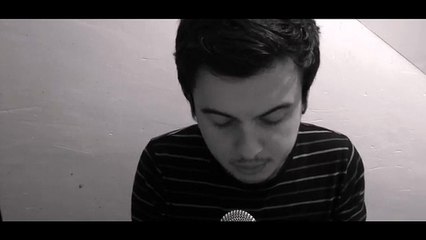 Indochine  " J'ai demandé à la lune " ( en Anglais )