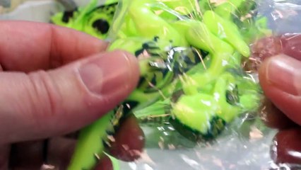 Baby Jurassic World Dinosaurs 'Fight for Food' Toy Dinosaur Eggs Hatch Video for Kids-Aa570gM2-Ms