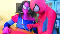 Spiderman Kisses Snow White! - Spiderman vs Joker vs Frozen Elsa w_ Pink Spidergirl - Superhero Fun-ps82VvpQHd8