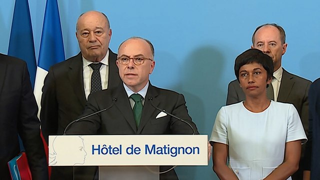 Guyane : Bernard Cazeneuve appelle à la poursuite du dialogue