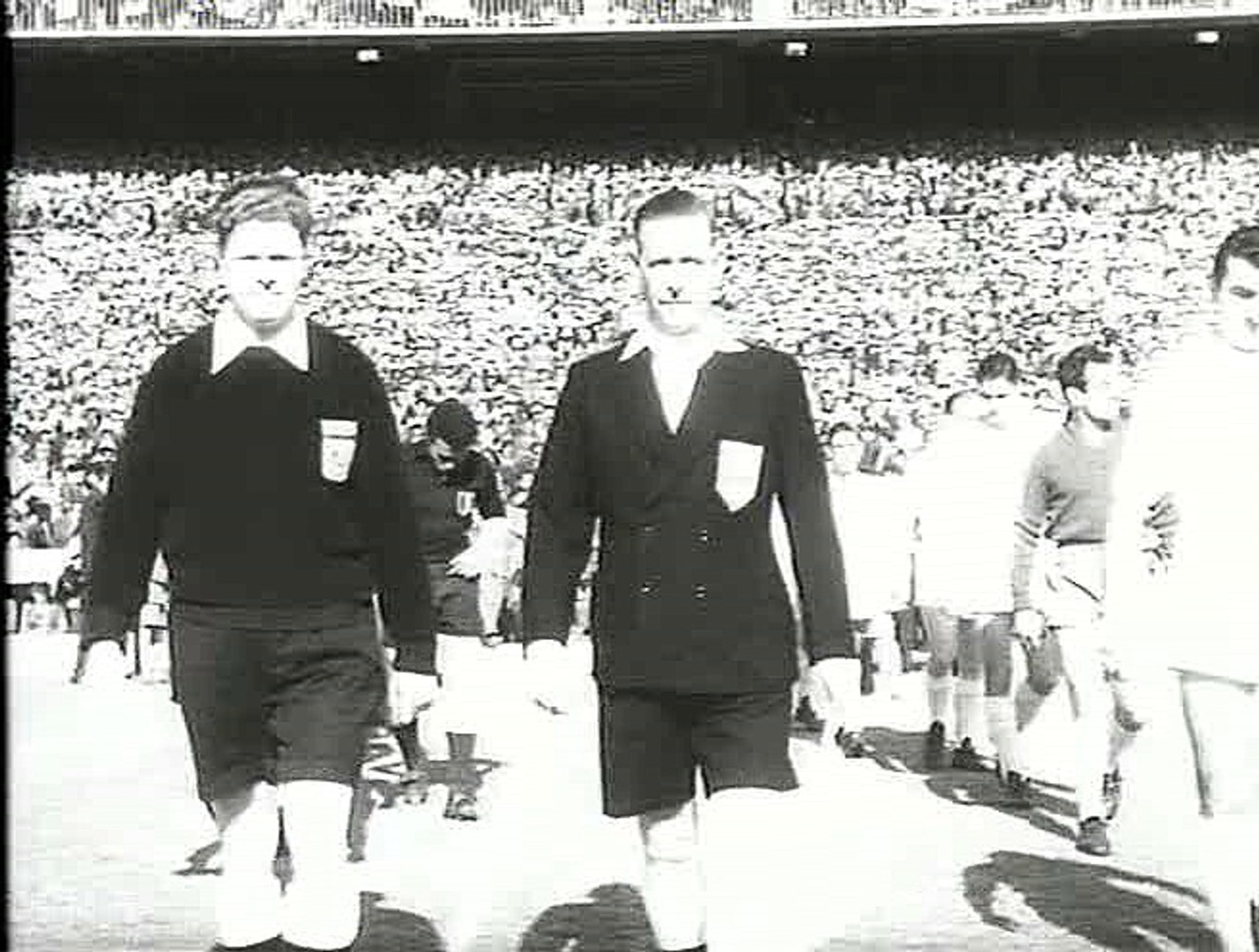 UEFA European Cup 1957 Final - Real Madrid CF vs ACF Fiorentina - video  Dailymotion