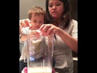2-Year-Old Teaches Us How to Crack Eggs