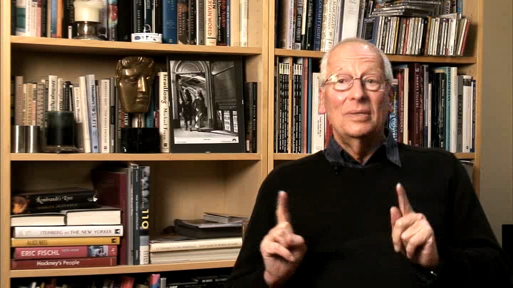 Autour de "D E" de JS