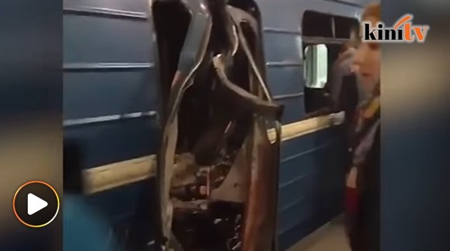 Stesen kereta api St Petersburg dibom