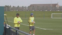 Gabriel Jesus retorna a campo e treina separado da equipe no Manchester City