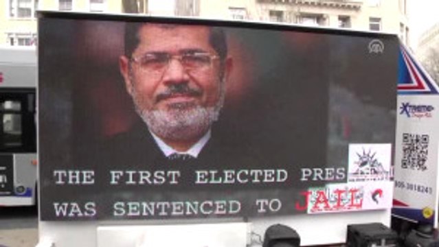 Sisi Beyaz Saray Önünde Protesto Edildi