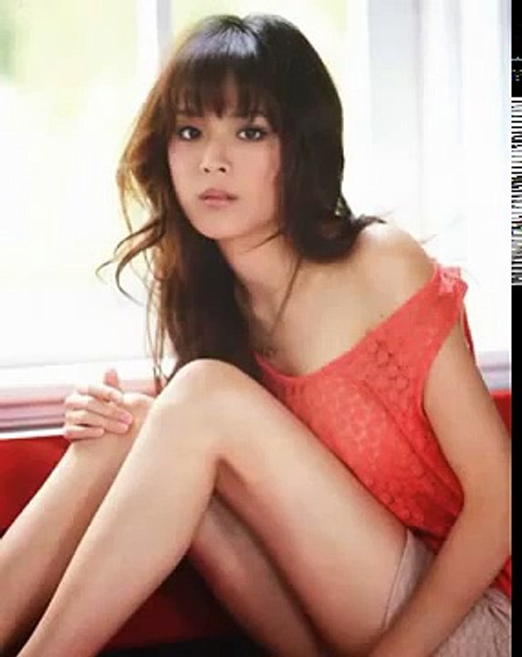 Chinese DJ New 2015 (中文舞曲) 你拿什么来爱我 - 全女声超好听 - 最新伤感情歌 ! part 2/2
