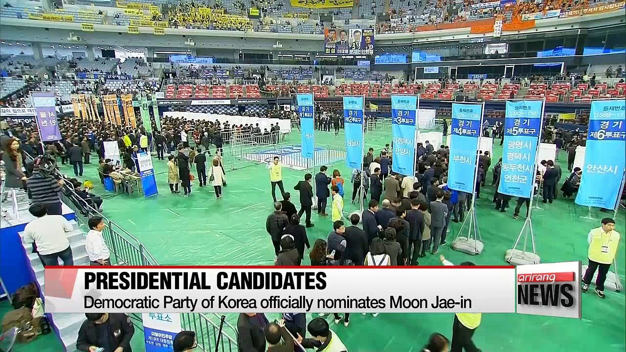 Moon Jae-in earns Democratic Party's official nomination as presidential candidate
