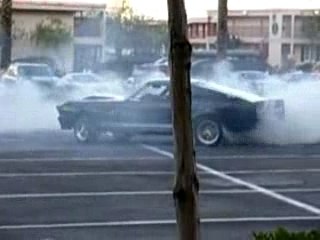 Eleanor shelby gt500 donuts burnout