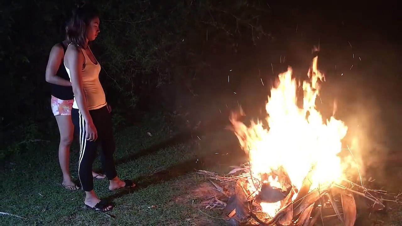 village food factory - how to cook fish at night in my village   Asian food