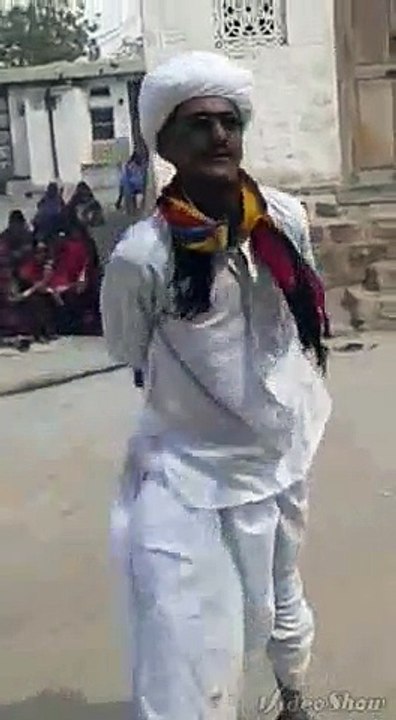 dandiya in Rajasthani style