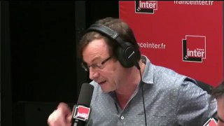 Le coiffeur de François Hollande - Si tu écoutes le sketch-3c1H3etjtrY