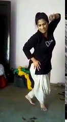 Indian Girl Dancing on meri desi look song