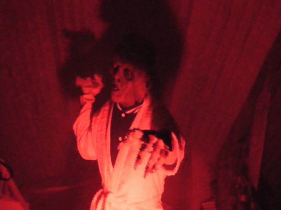 MAN IN MOTION - The Thing From Beyond II (1988)