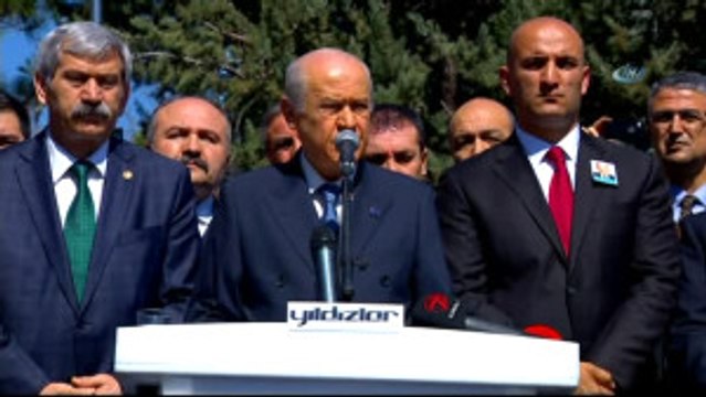 Alparslan Türkeş, Ölümünün 20. Yılında Mezarı Başında Anıldı