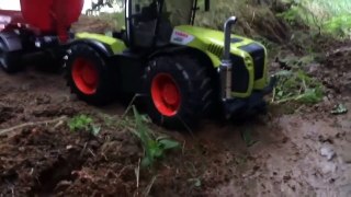 BRUDER Toys traktor CLAAS Xerion in river-rnZEC