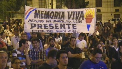 Continúan protestan en Paraguay mientras Cartes invita al diálogo