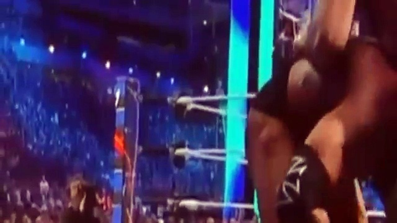 Triple H vs Seth Rollins WWE Wrestlemania 33 02-04-2017