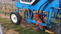 nouvelle machine dans les vignes