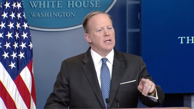 Spicer responds to ProPublica story on Trump's trust