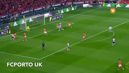 Maxi Pereira amazing goal - Benfica 1-1 FC Porto O Clássico (1-4-17)