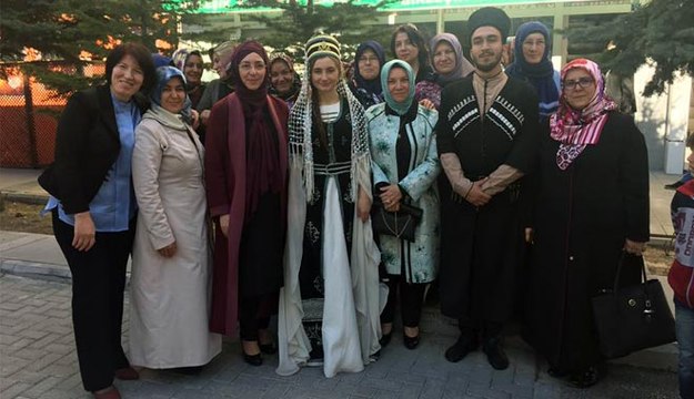 AK KADINLAR, BİRLEŞİK KAFKASYA DERNEĞİNİ ZİYARET ETTİ…