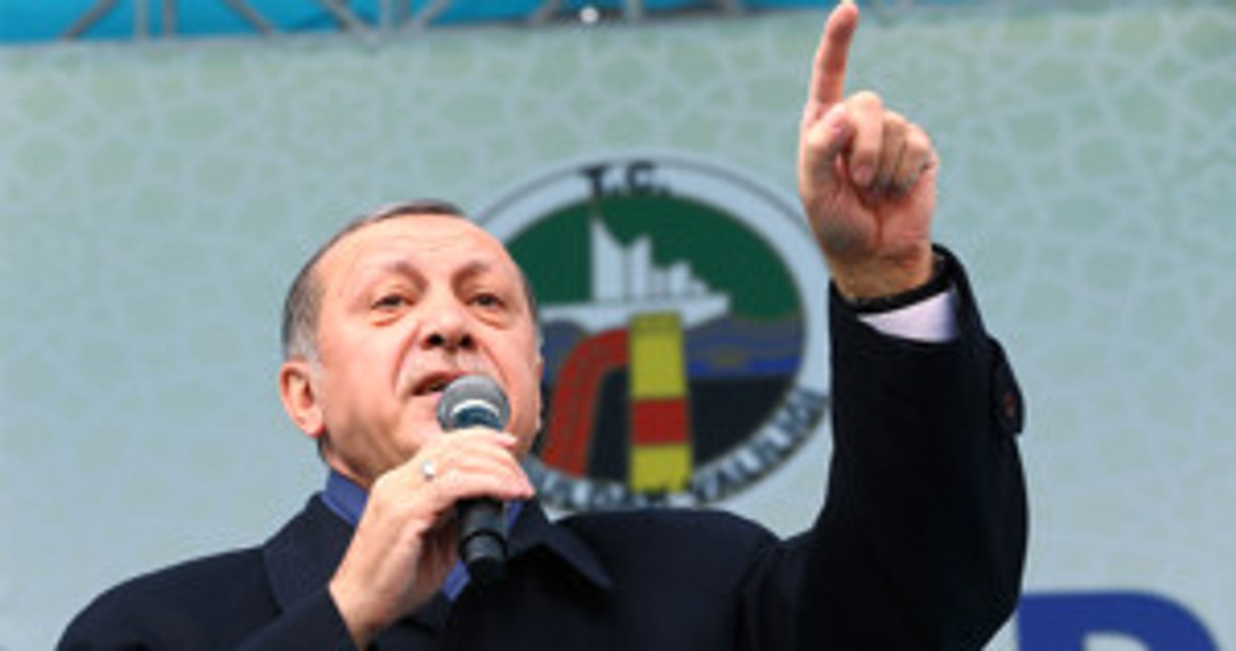 Erdoğan'dan Kerkük'teki Bayrak Krizine Sert Tepki: Hemen O Bayrakları İndirin, Bedeli Ağır Olur