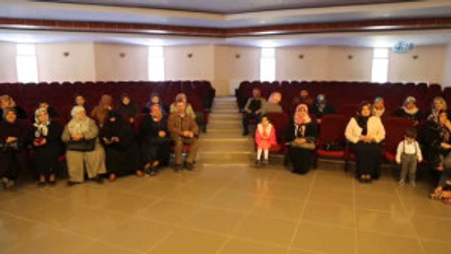 Sosyal Medyadan Nikah Daveti Alan Vali Gül, Çifte Nikah Sürprizi Yaptı