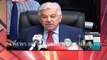 Journalist Made Khawaja Asif Speechless During Press Conference