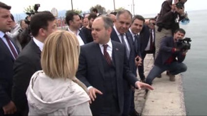 Bakan Kılıç Kordon'u Gezdi, Vatandaşla Buluştu